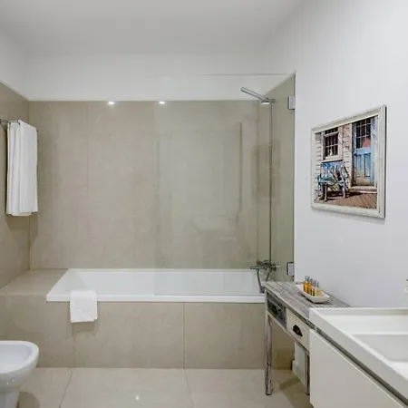 Daire Charming Center T1- Modern And Spacious *